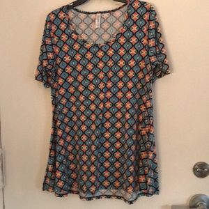 LuLaRoe Perfect Tee